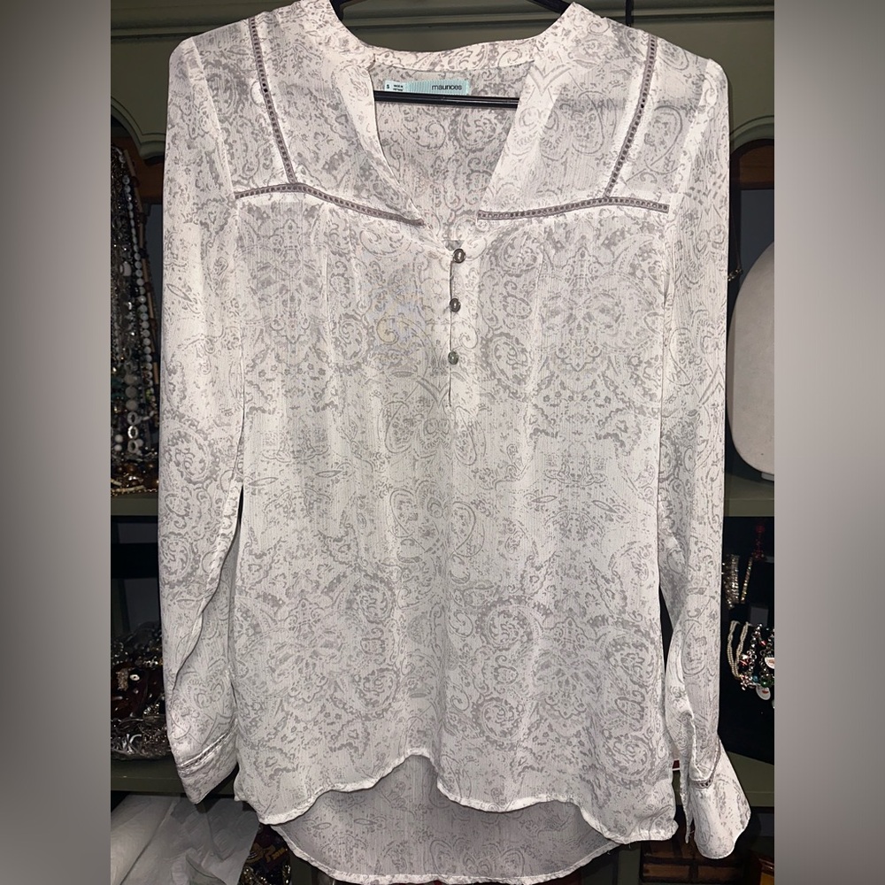 Maurice’s Paisley Sheer White & Gray Blouse Top Shirt Sz Small high low‎